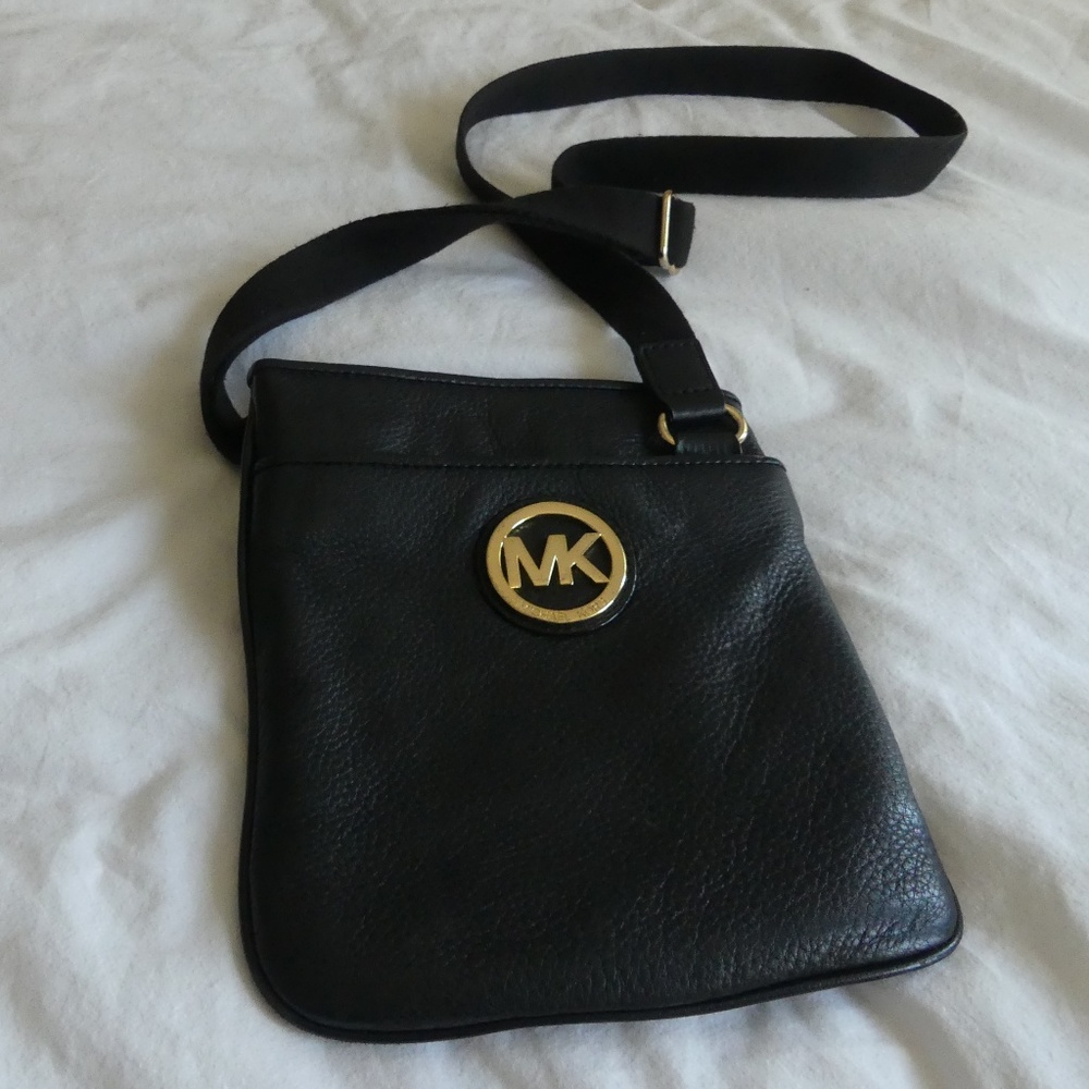 Michael Kors Fulton Crossbody